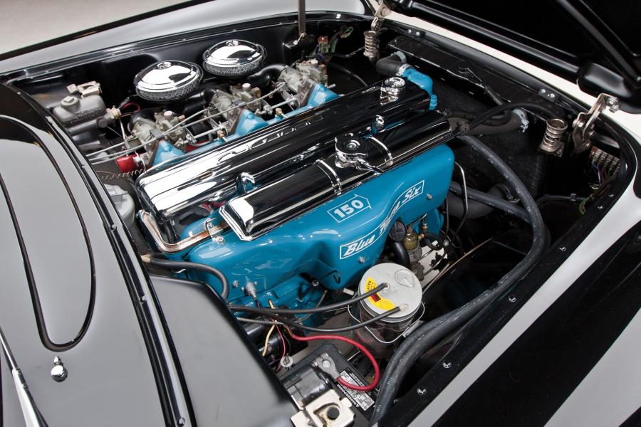  Chevrolet Corvette Roadster Black 1954 года  (фото 2 из 22)
